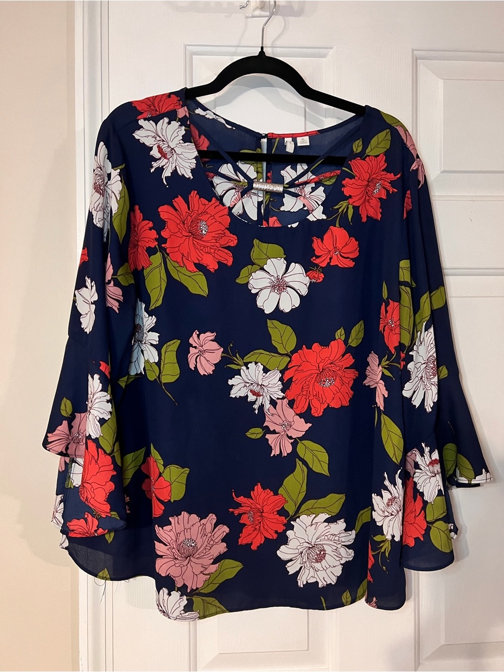 Women’s Navy Floral Bell-Sleeve Top - Navy Red White Pink Size XL